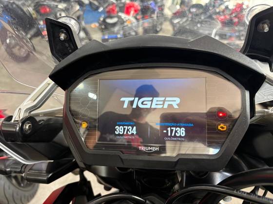 TRIUMPH TIGER 1200 ALPINE EDITION TRIUMPH TIGER 1200 ALPINE EDITION